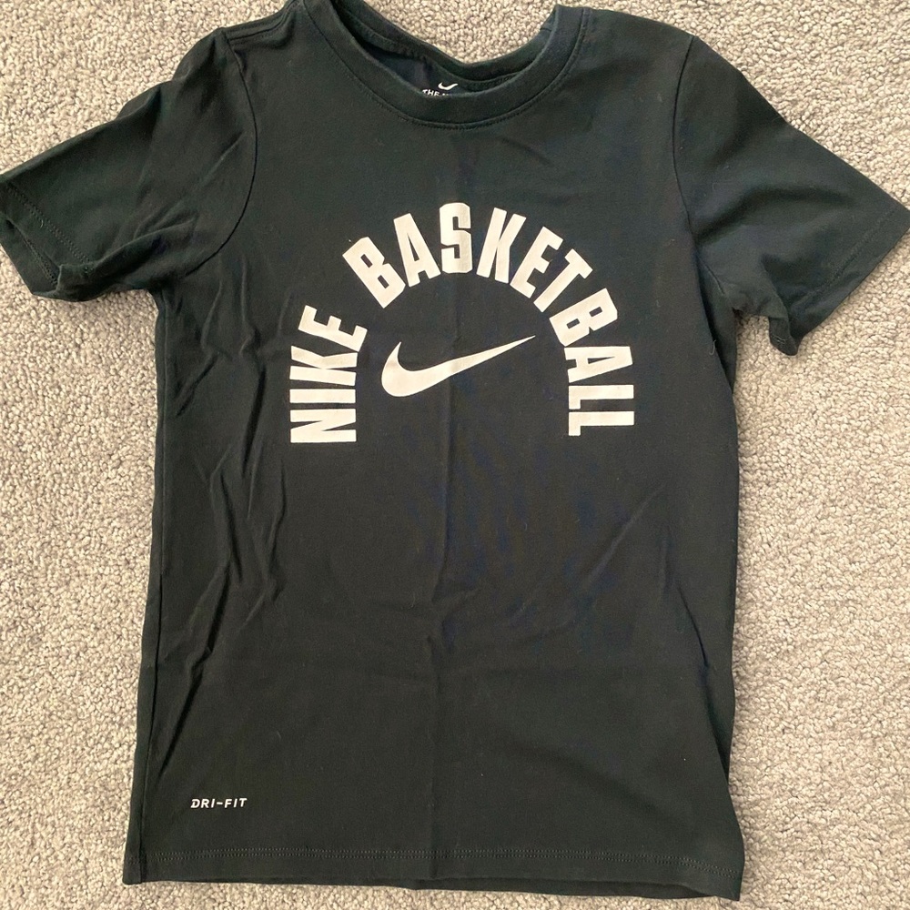 Boys Nike Tee